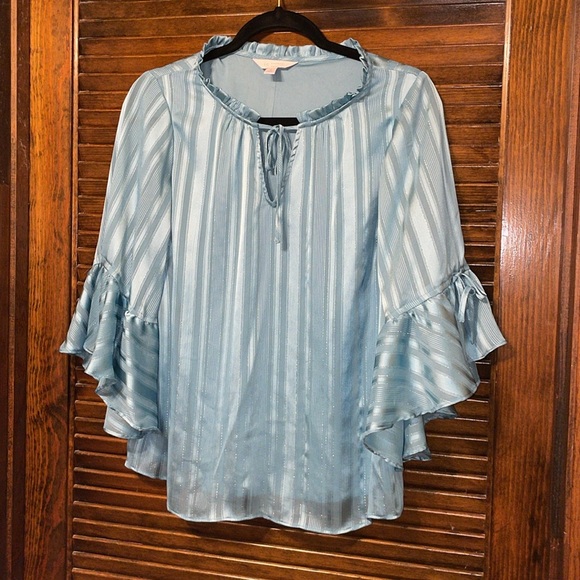 Lauren Conrad Blue Metallic Petal Sleeve Petal Top - Picture 2 of 6